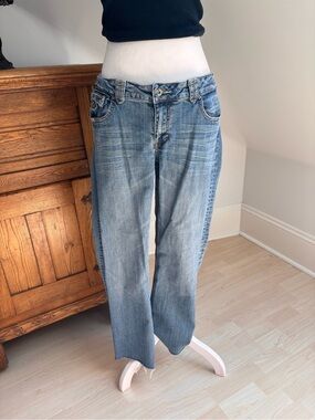 Bubblegum Low Rise Jeans 💙